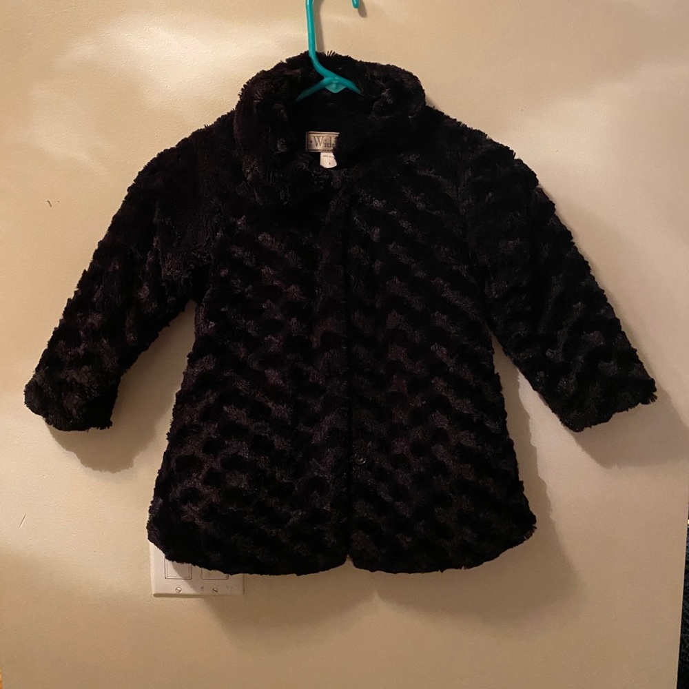 Girls size 5 faux fur coat